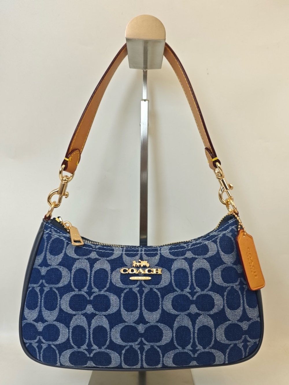 Coach Blue Signature Jacquard Shoulder Bag with Tan Strap - Picture 2 of 10